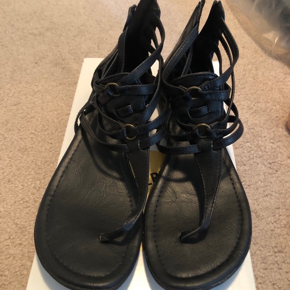 Aldo Sandals - Picture 2 of 3